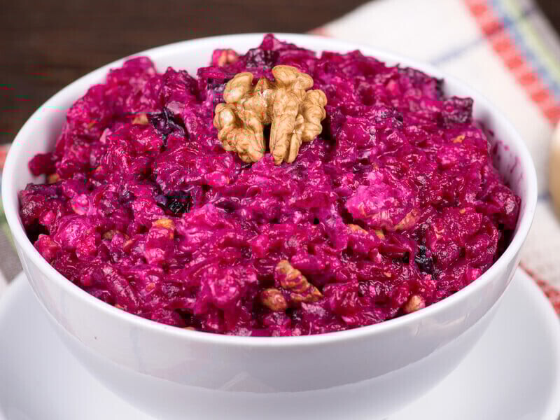 Найкращий салат з буряка й моркви – він здивує вас смаком