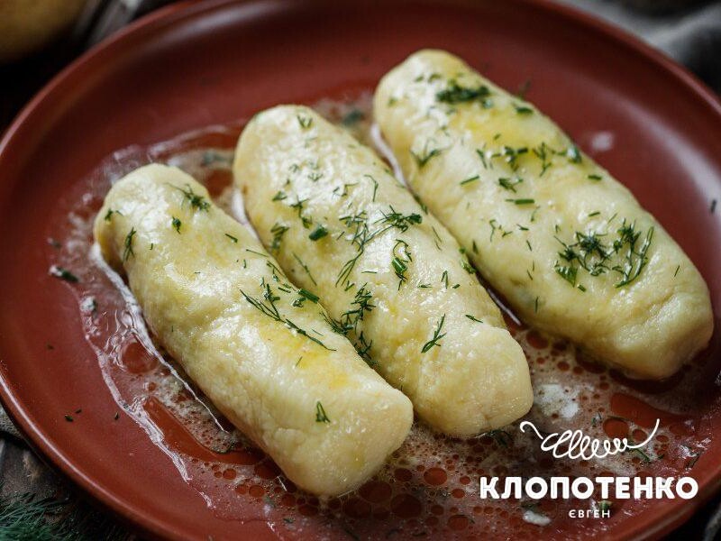 Приготуйте популярну страву з Полісся – штурханці! Вам знадобляться картопля і ще кілька продуктів
