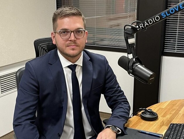 В минобороны Словакии заявили, что лучше бы Украина была под влиянием РФ. Посольство прокомментировало