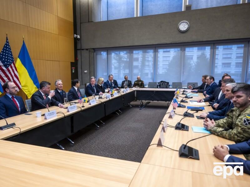 США в Женеві звинуватили українців у "зливі" деталей "мирного плану" – Axios