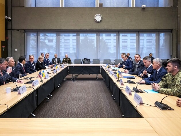 США й Україна підготували оновлений і доопрацьований рамковий документ про мир – спільна заява