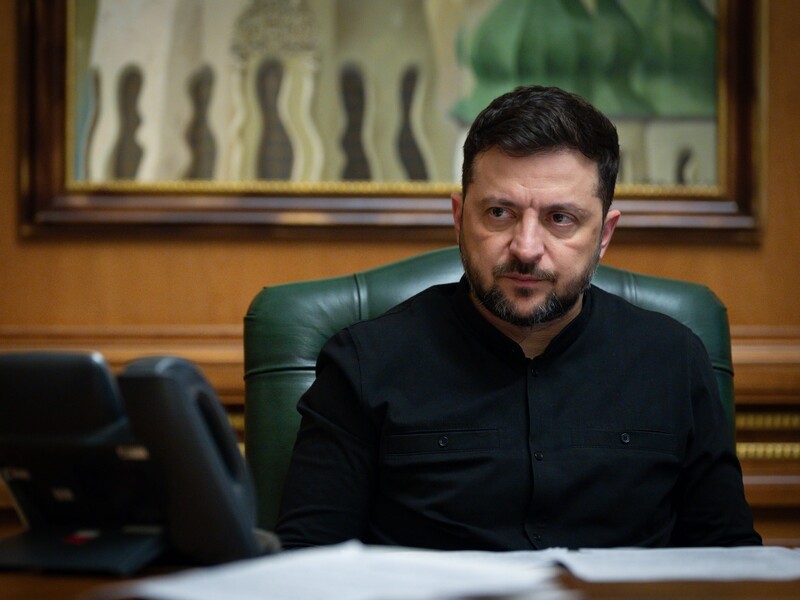 Зеленский заявил о "критическом моменте" в переговорах о мире