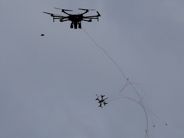 Чеську фірму підозрюють у продажі Україні дронів із націнкою майже у 20 разів