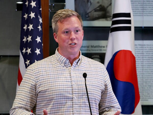 Дрисколл взял в ОАЭ на переговоры с РФ 