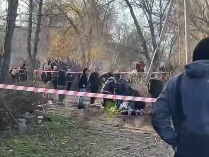 У Дніпрі внаслідок обстрілу РФ жінці відірвало ногу, дитині уламок дрона влучив в обличчя