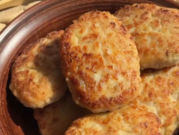 Приготовьте невероятно вкусные куриные котлеты по этому рецепту. Секрет сочности – в этом ингредиенте