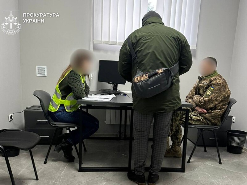 15-летняя девушка, выбросившая младенца в Житомире, забеременела от дяди-насильника – полиция