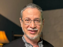 Пишуть, що Україна в черговий раз довела свою неспроможність до державності. O, really?