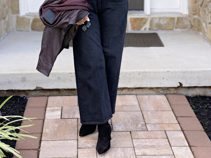 Шість трендових джинсів: яке взуття з ними носити, щоб мати сучасний вигляд, а не як 