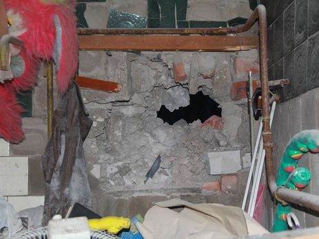 Штаб АТО: Бойовики стріляли по житлових будинках Авдіївки. Фоторепортаж