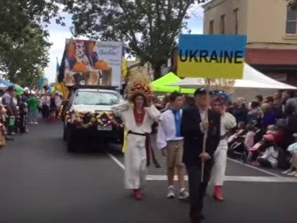 В Австралії на головному етнопараді українці перемогли у всіх номінаціях. Відео