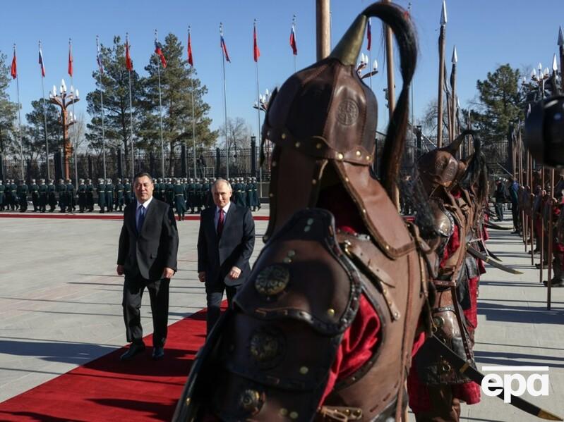 Путину в Кыргызстане устроили пышный прием и спрятали от него посольство Украины. Фото, видео 