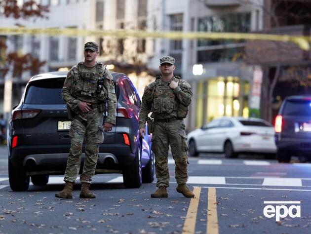 Підозрюваний у стрільбі в районі Білого дому співпрацював із ЦРУ в Афганістані – ЗМІ