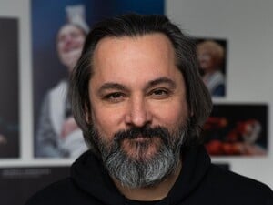 Жена Билоуса, подозреваемого в изнасилованиях: У него была любовница, всякое было, но...