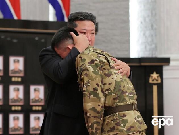 Военных из КНДР, воюющих на стороне РФ против Украины, учат взрывать себя гранатой вместо сдачи в плен – СМИ