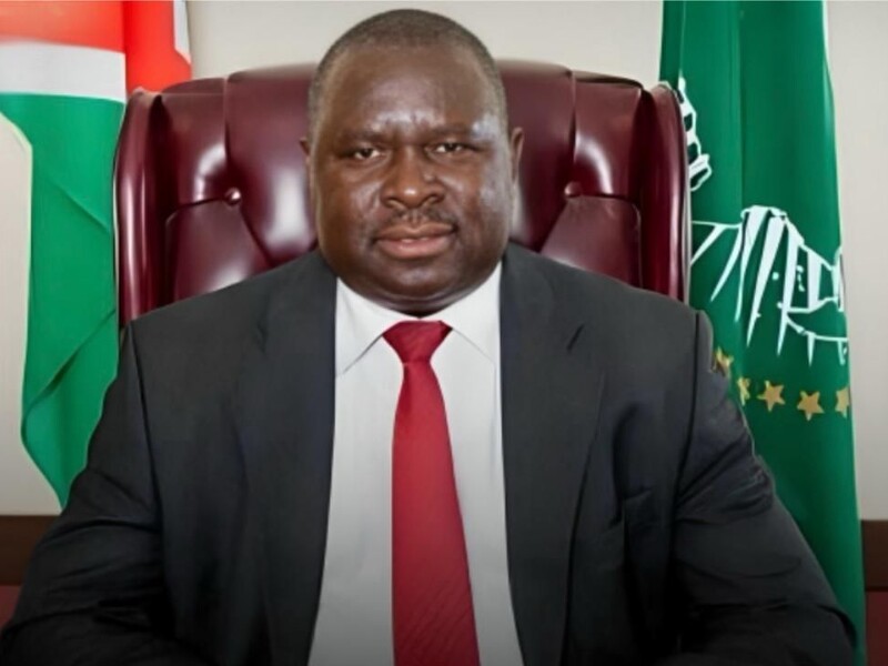 Політик, якого звали Адольф Гітлер, змінив ім'я