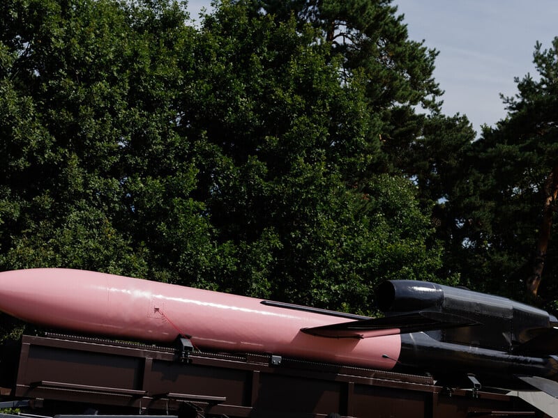 "Подарунок для Путіна". У Чехії переглядають плани щодо купівлі для ЗСУ ракети "Фламінго". У чому причина?