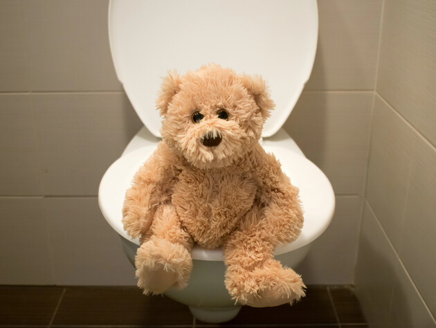 Без агресивної хімії. Три найкращі способи відчистити унітаз до блиску