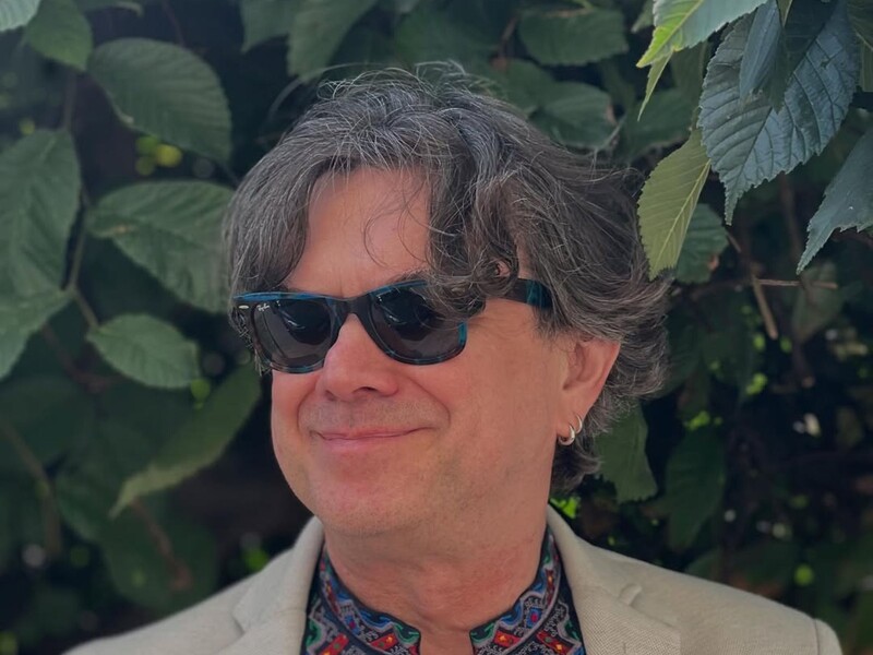 Остап Ступка дістав три роки обмеження волі за 