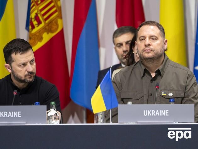 Отставка Ермака может ослабить позиции Зеленского и повлиять на переговорный процесс – FT