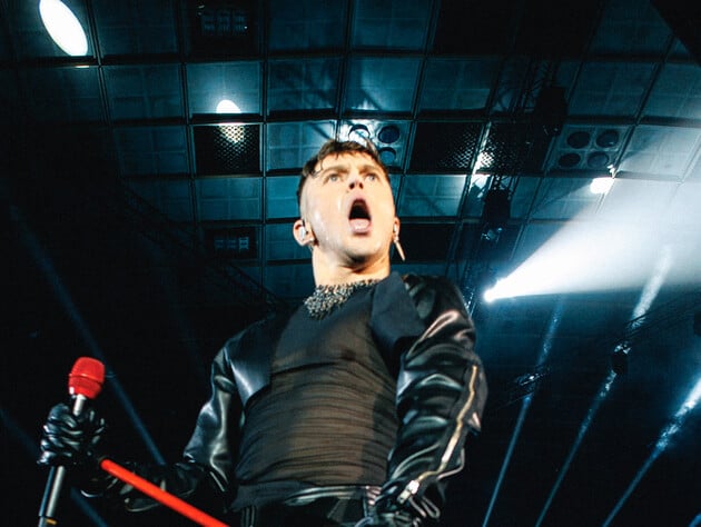 Пивоваров после нашумевших концертов решил начать новую страницу и удивил поклонников песней. Видео