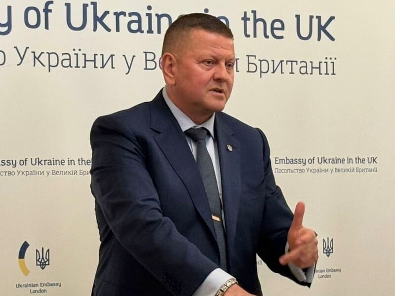 "Треба чесно сказати". Залужний пояснив, що буде перемогою у війні України і що – Росії