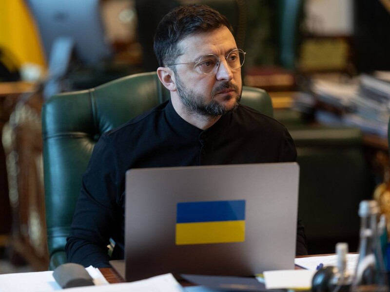 "Відчутно позбавляють грошей російську машину війни". Україна синхронізувала санкції зі США