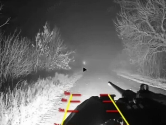 Украинский наземный дрон расстрелял вражескую бронетехнику. Редкое видео