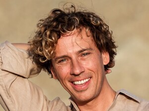 Галкін викликав фурор свіжими фото з пустелі. Підписники порівняли його з голлівудським актором