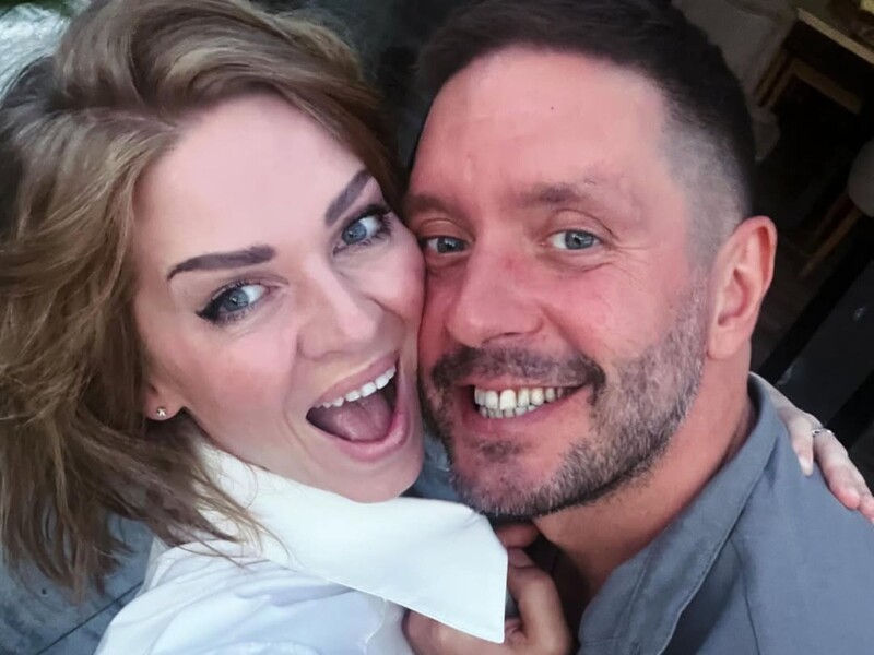 Публічні сварки, алкоголізм й 