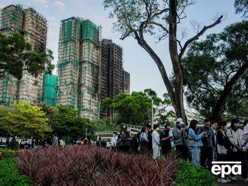 Кількість жертв найбільшої пожежі в Гонконзі сягнула 151. Частину тіл можуть ніколи не знайти