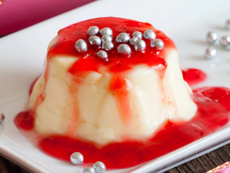 Найсмачніший десерт готують із цих продуктів – просто змішайте й поставте в холодильник