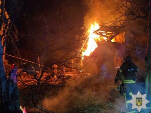 Росіяни скинули дев'ять авіабомб на Слов'янськ, один КАБ влучив у багатоповерхівку. Уже вісім постраждалих. Фото