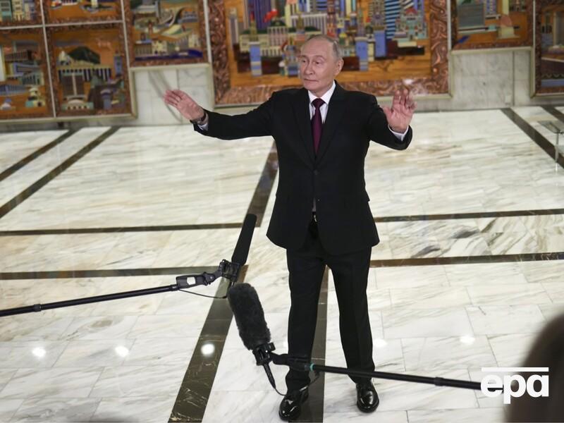 Путин заявил, что РФ "освободит" Донбасс и "Новороссию" военным или другим путем