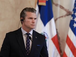 Скандал із Signal для Гегсета не закінчився. У Пентагоні оцінили ризики для військових США – CNN