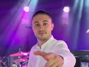 Секс втроем, ревность и нервы. Тарас Тополя на фоне развода назвал флирт изменой 