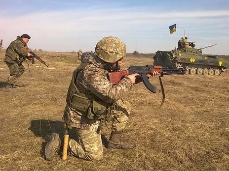 В зоне АТО 2 марта погиб украинский военный, еще 15 ранены – штаб