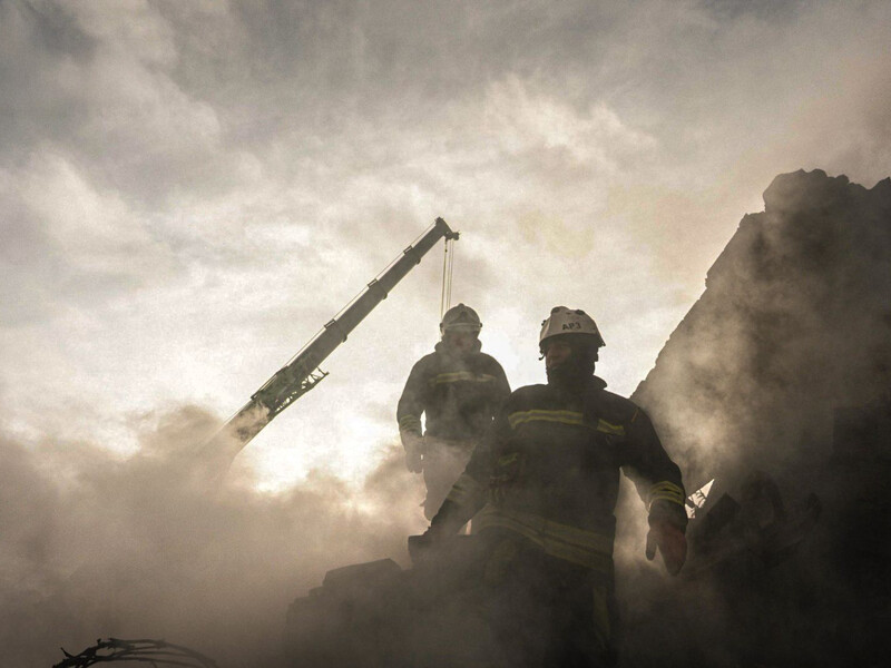 В Луцке после атаки РФ горят продуктовые склады – мэр