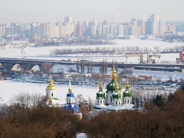 Метеорологічна зима в Україні відкладається: синоптикиня розповіла, коли чекати на морози і сніг