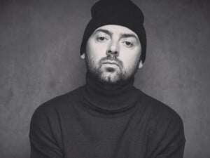 Умер исполнитель хита 