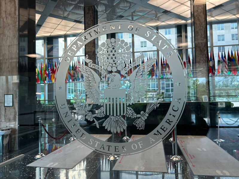 Госдеп США составил список стран Европы, помогавших Украине и покупавших энергоносители у РФ. Данные удивляют