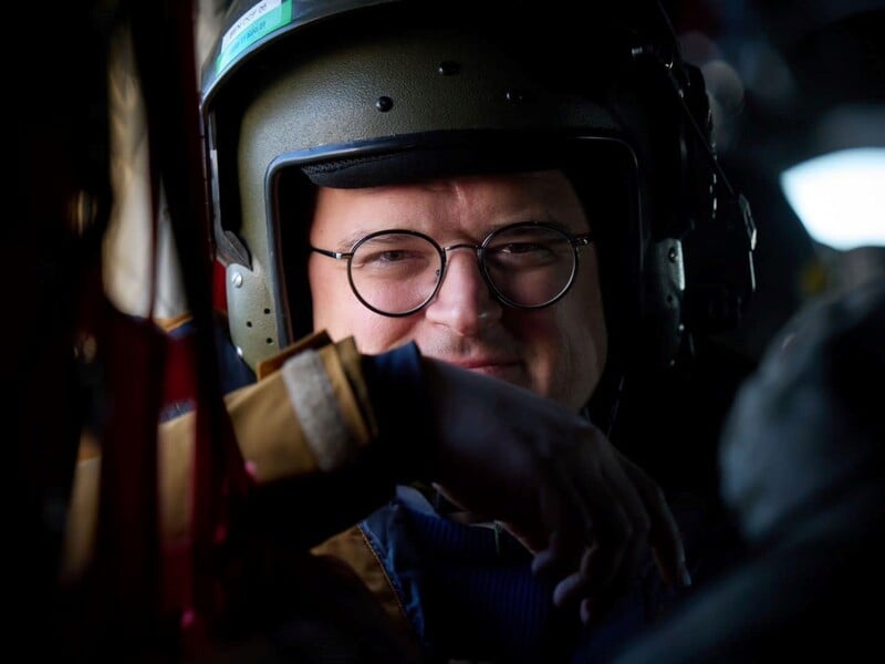 Экс-глава МИД Кулеба рассказал, когда уйдет на фронт