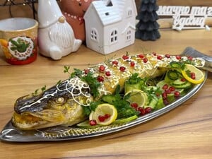 Фаршированная щука по этому рецепту получается невероятно сочная и нежная. Советы и секреты