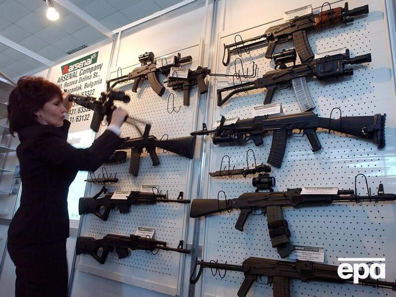 "Найбільше військових заводів". В Україні назвали країну, завдяки якій вдалося вистояти у війні