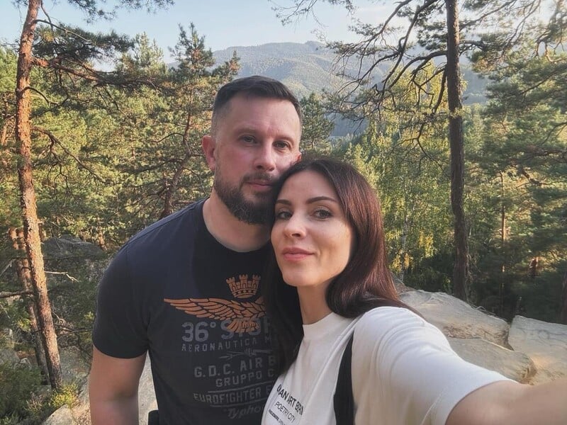 Жена Билецкого рассказала, как поддерживает отношения во время войны