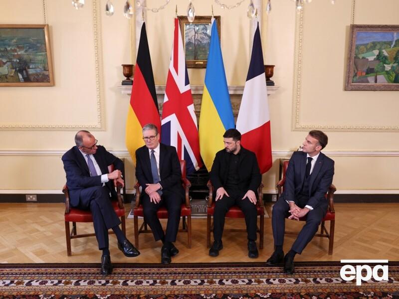"У нас на руках много карт". Зеленский, Макрон, Стармер и Мерц провели переговоры о "судьбе Украины"