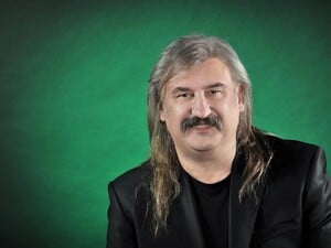 Термінова ампутація заради порятунку життя. Що відомо про стан 66-річного Гіги, який впав у кому