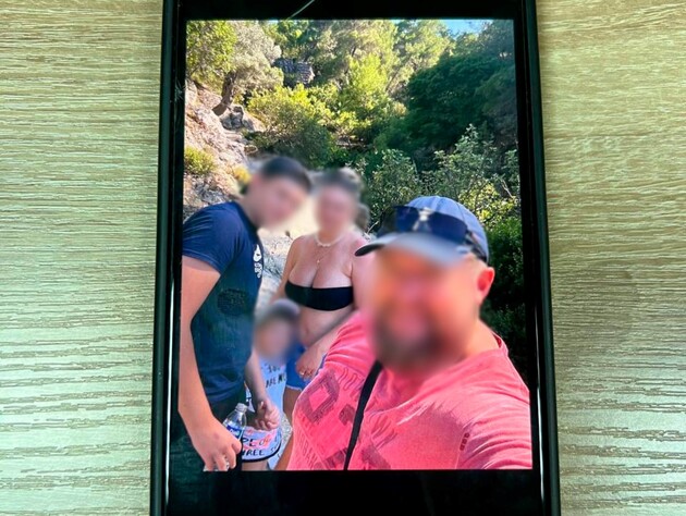 Вместо командировки – отдых в Греции. Депутат из Днепра получил подозрение в подделке документов