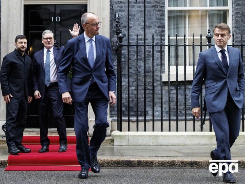 Мерц і Макрон уже покинули місце переговорів щодо "мирного плану" для України. Стармер і Зеленський залишилися