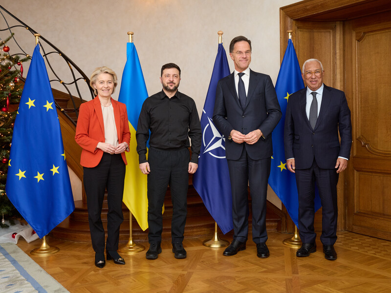 Зеленский уже в Брюсселе. На встрече с лидерами ЕС и НАТО он рассказал о результатах переговоров с США